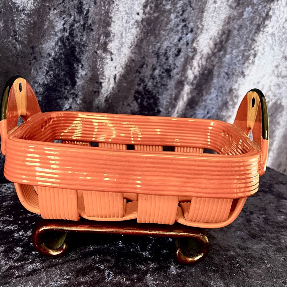 Woven Ceramic Pottery  Basket. Matte & Glossy Finish. Graphic Acrylic‎ Handles